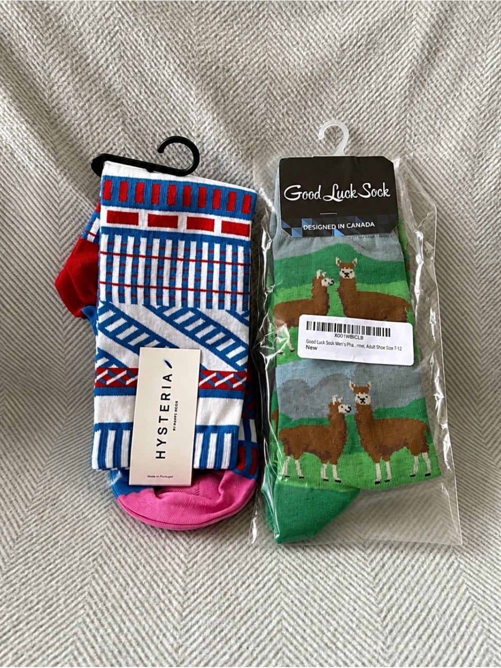 2 Pairs Novelty Socks Hysteria by Happy Socks & Good Luck Sock Llamas NWT